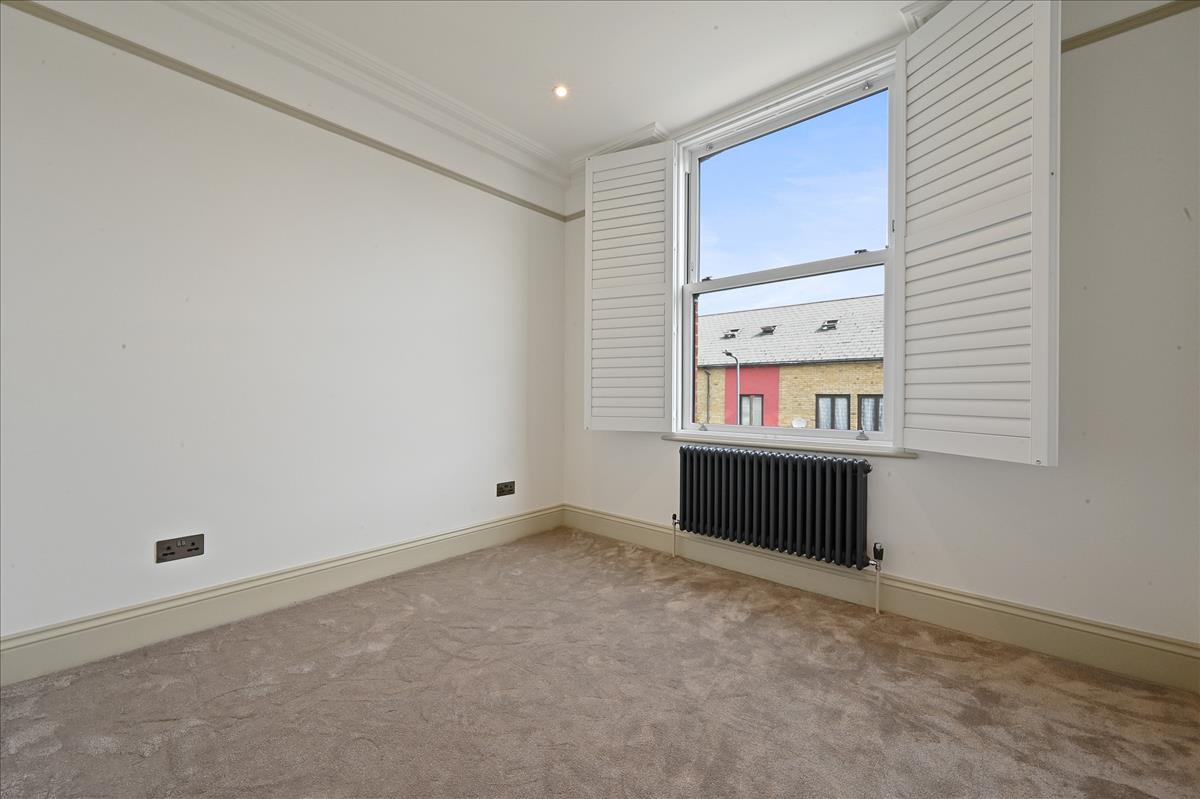Property Image 28503995-ce31-46f3-a022-9cd3b8eb7502