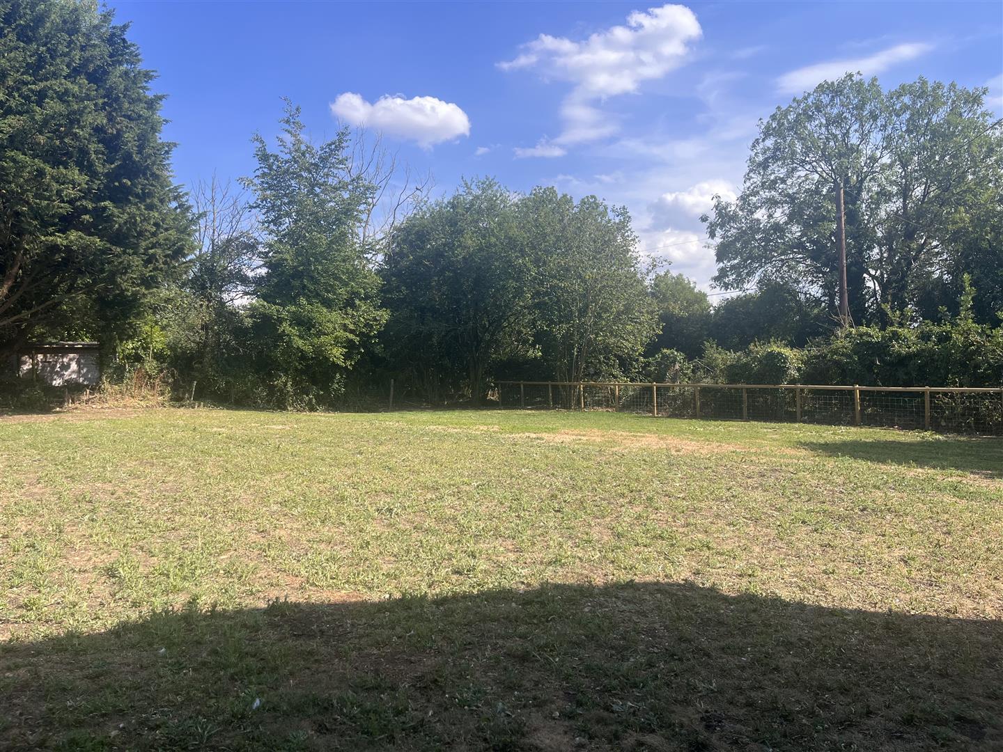 Property Image 28518274-28f9-410a-8dae-28fdadfe4474