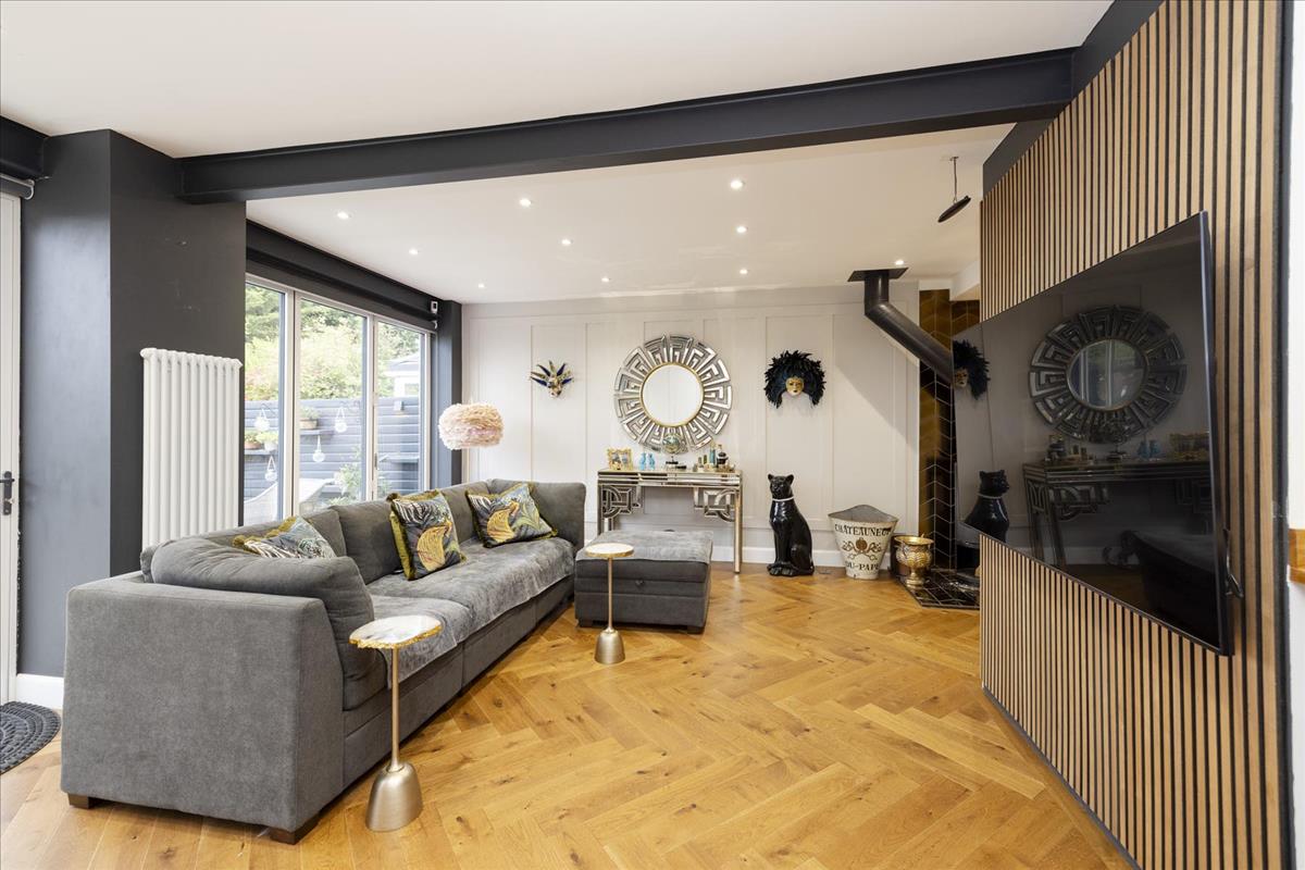 Property Image 2863e95d-c2d1-4cd0-bb07-1694b3851d17