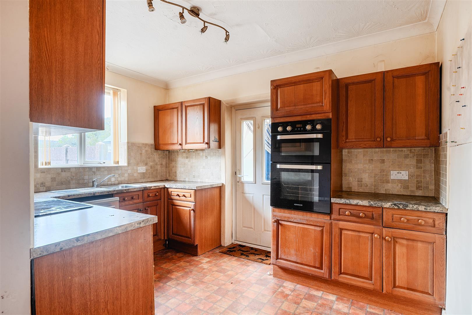 Property Image 2869b1ff-5326-47cc-967e-f62145ffde6d