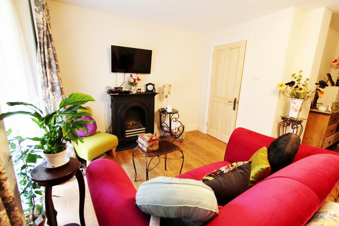 Property Image 28728733-8ab3-4782-83c7-7691f824bb91