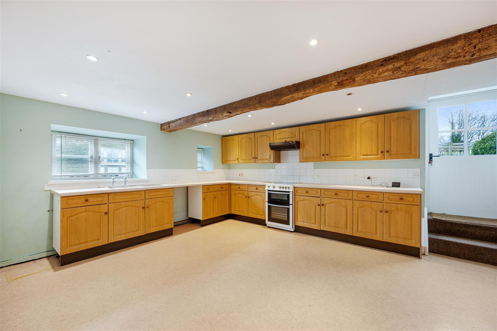 Property Image 287c469f-3425-4e43-b43f-16e348e8f56c