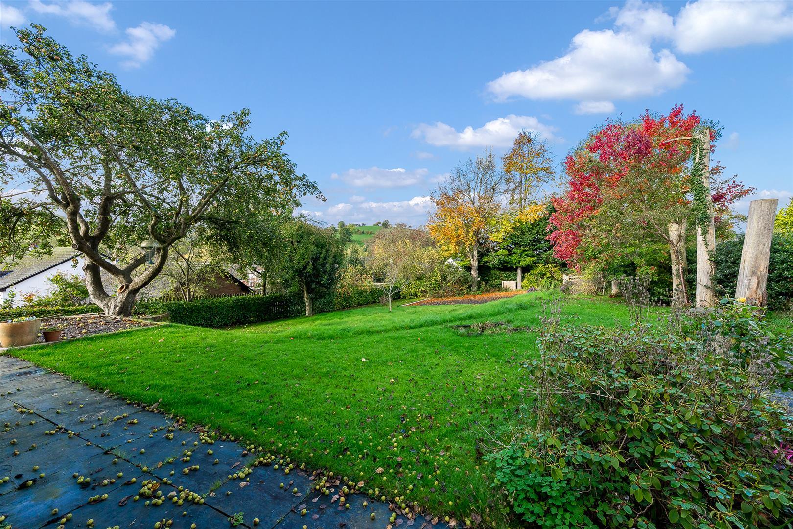 Property Image 28a06847-be66-4d27-87d0-b85f5f9ad8eb
