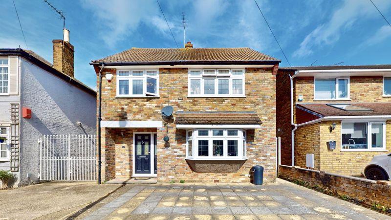 Property Image 28cc609d-ccbf-46b9-97f0-00a5e5468111