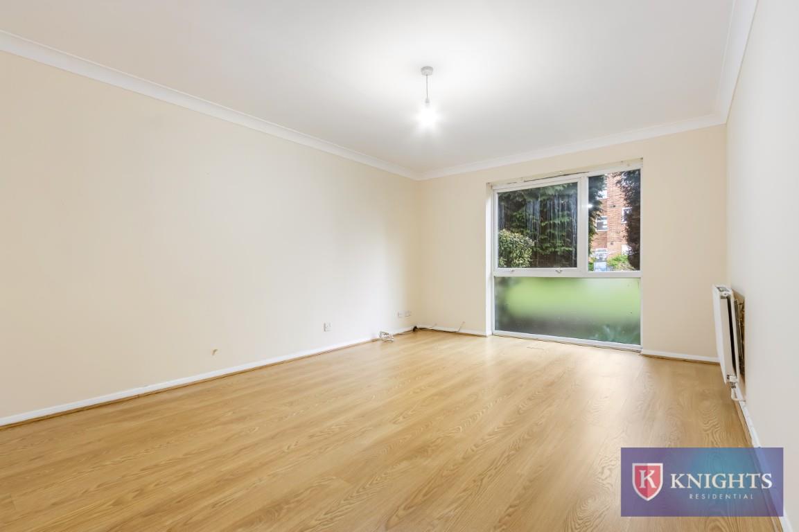 Property Image 28d2f1b7-462f-48de-9189-25c392017ff1