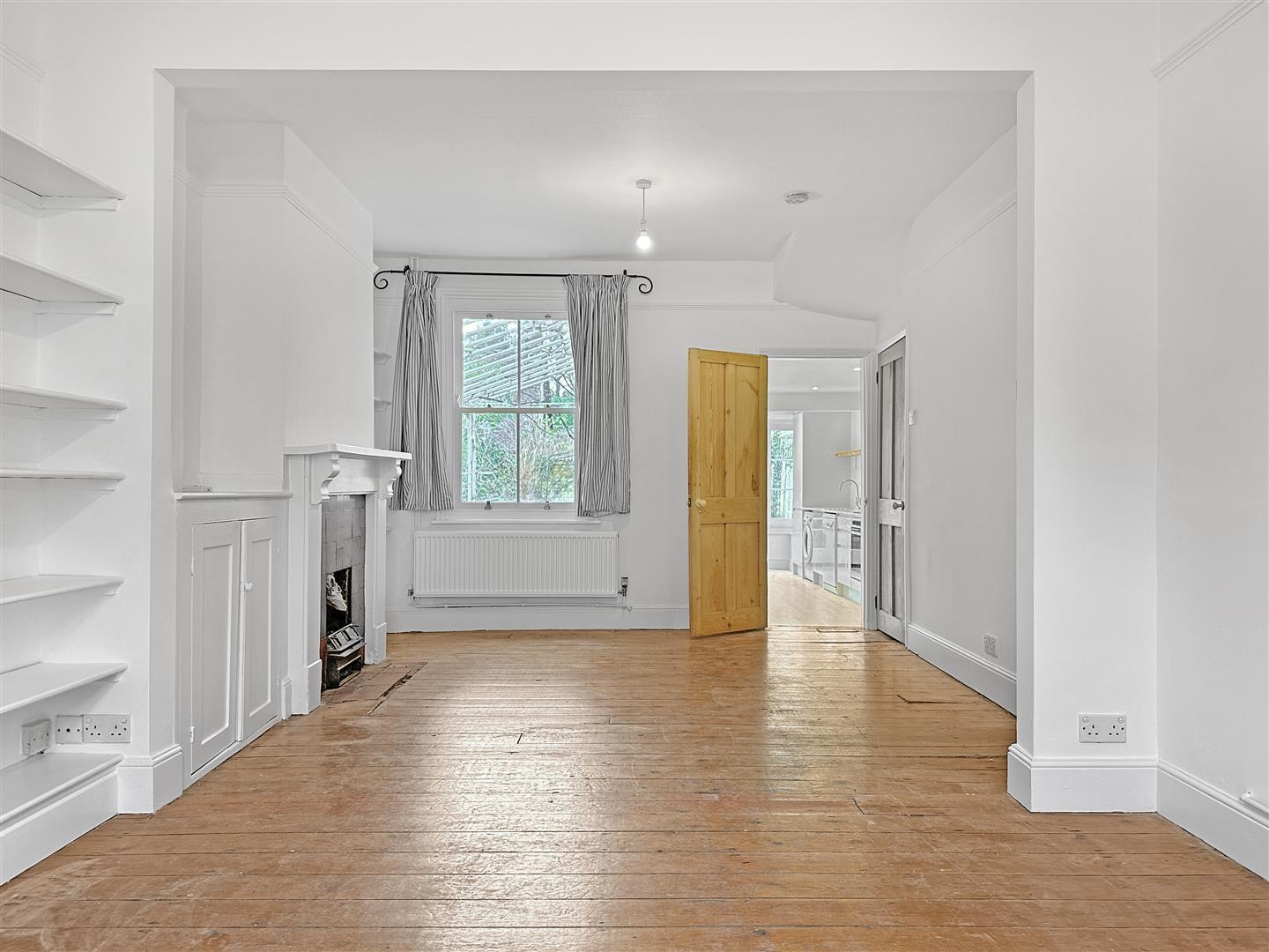 Property Image 28d35ccb-5d0a-43db-ba0c-d9a4a785a8b5