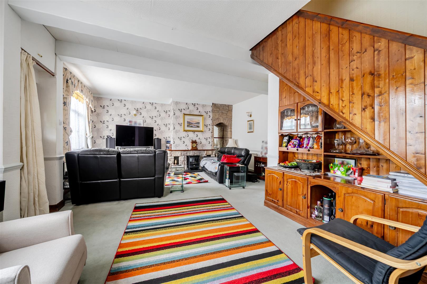 Property Image 28d8cbc4-1276-4b80-99ef-a6782fe4798b