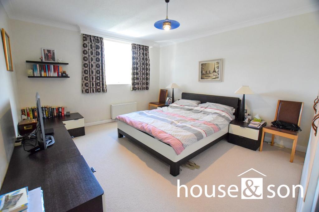 Property Image 28e83913-2d28-49f5-99b2-a9d572aa3d10