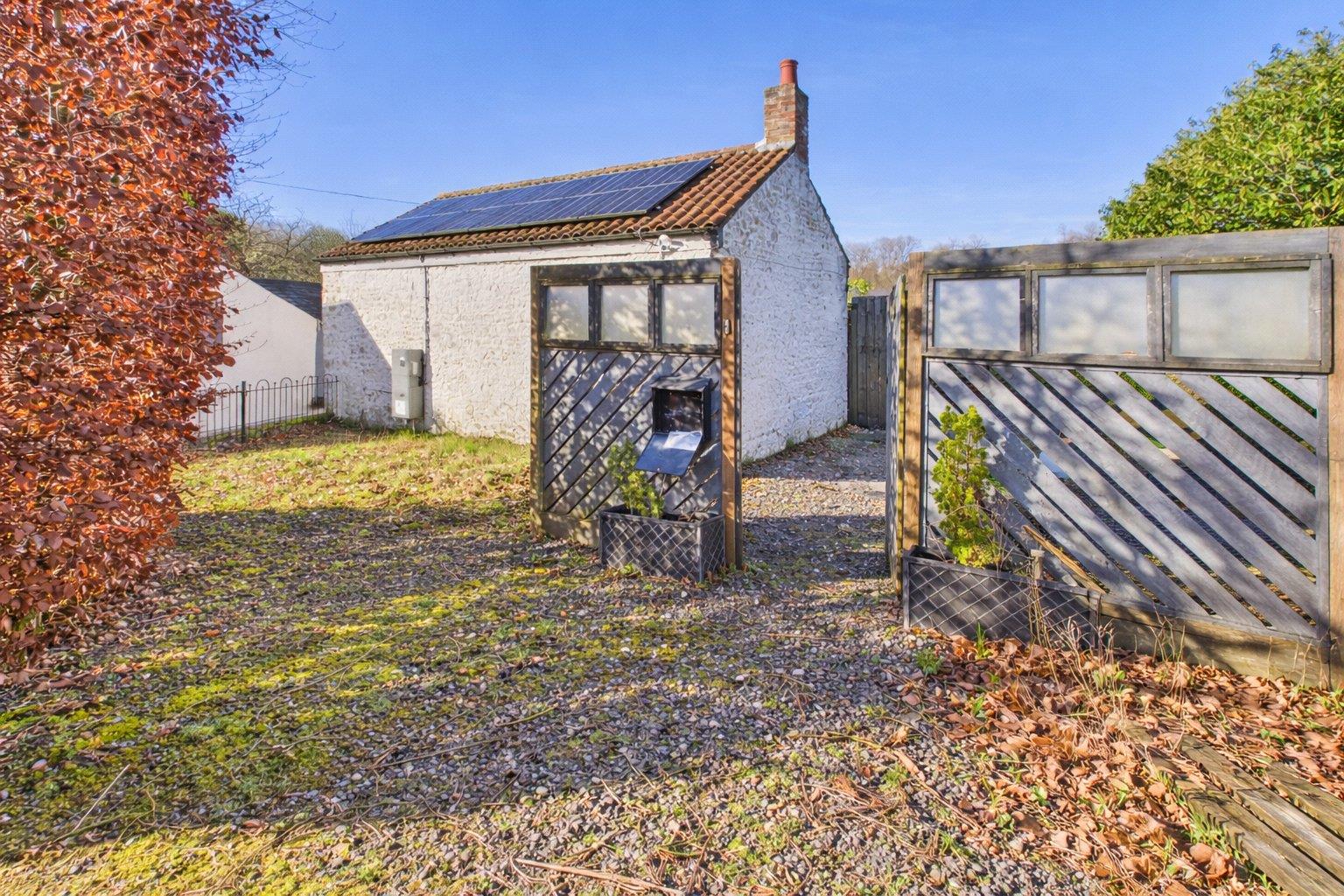 Property Image 28f21dca-48da-43c1-96dd-281c857bd3ed