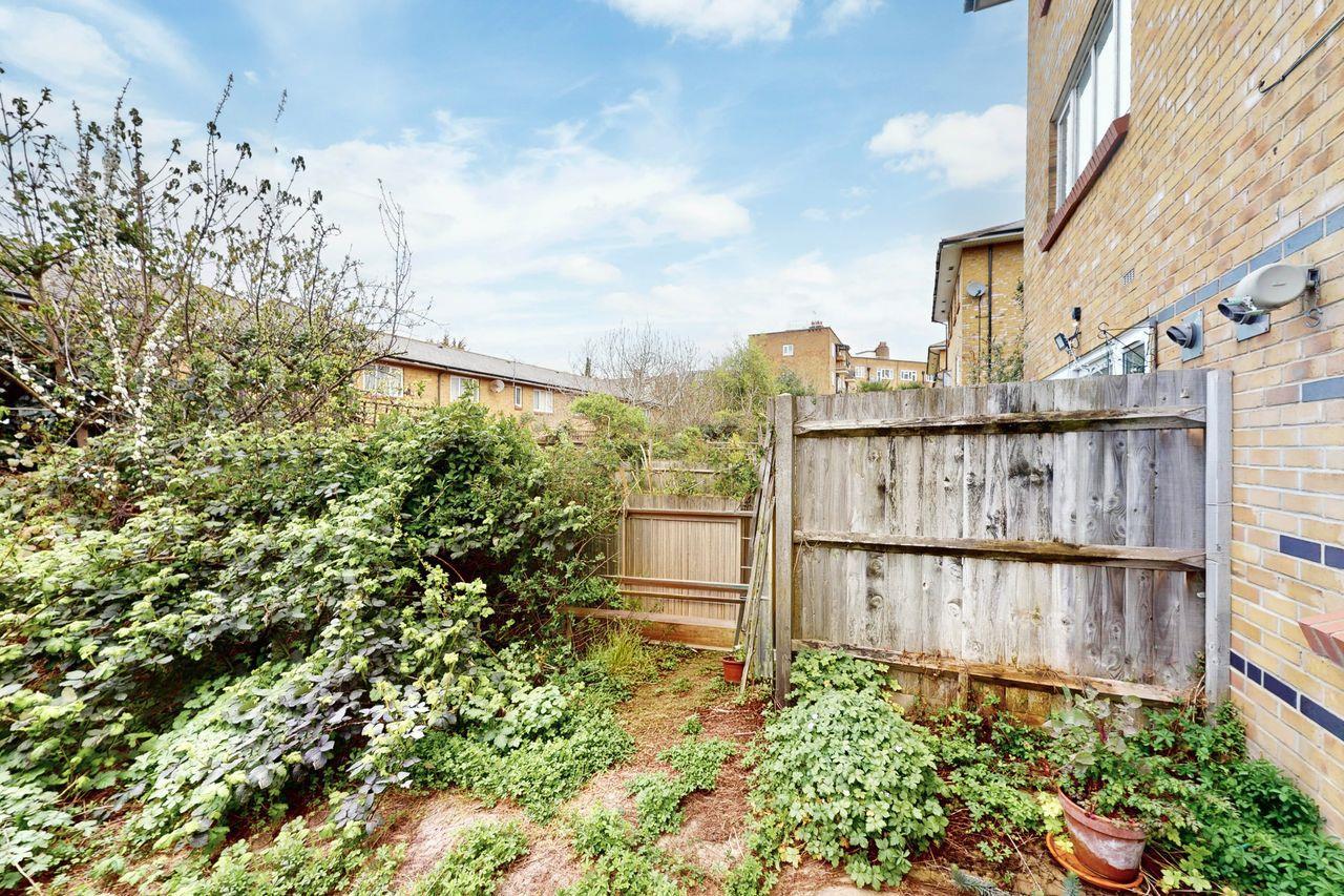 Property Image 28f4858e-c12d-4726-886b-04bf961b7de6