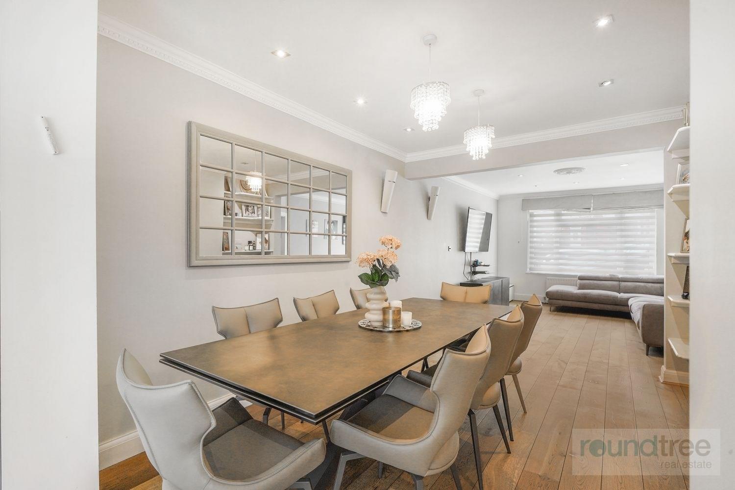 Property Image 28f4d5a8-4150-4a72-80b1-b1178f63bc01