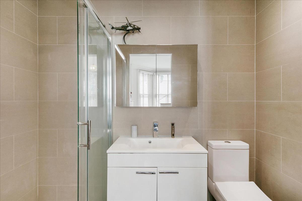 Property Image 28f7648f-bab2-4110-b703-efdece48e91c