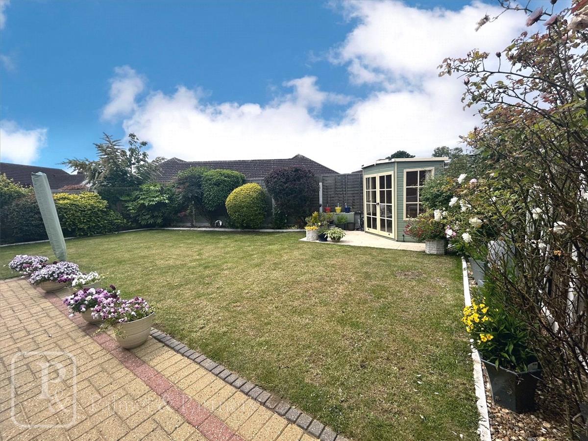 Property Image 28f7a9d3-5672-4c93-89e9-cf851b15b1e3