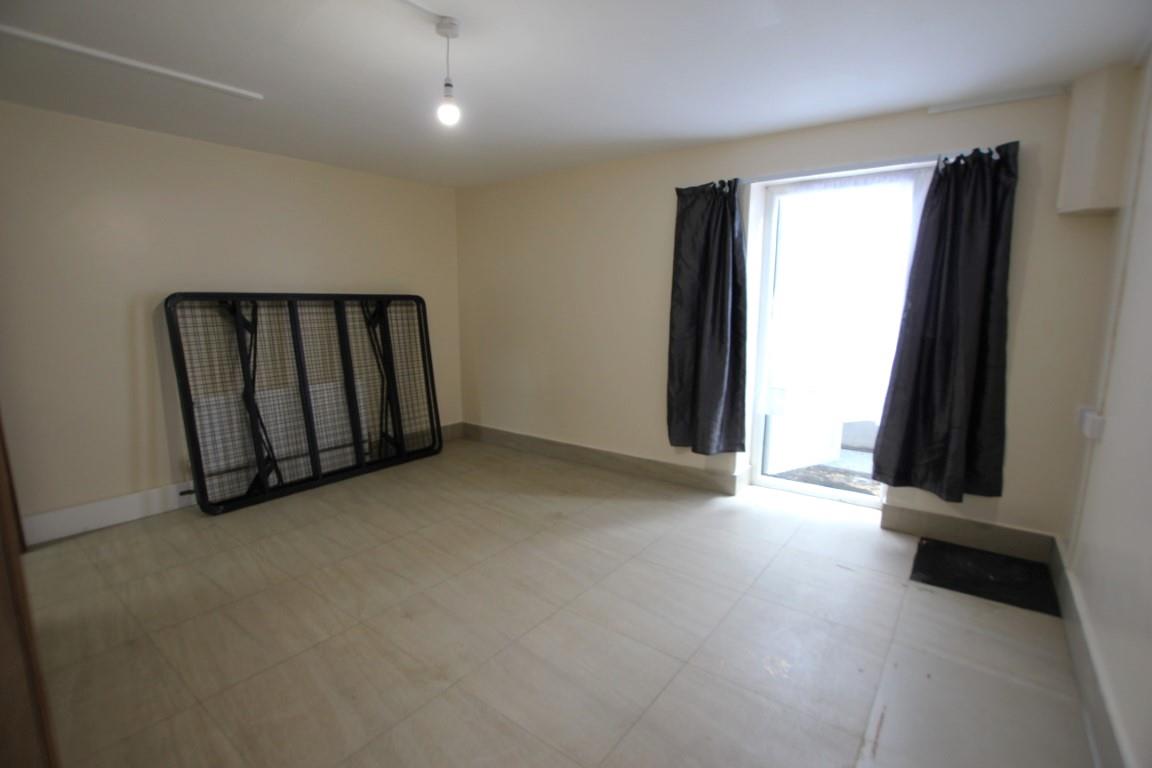 Property Image 28fb1e60-e4c7-4990-85c4-a84ebefbe976