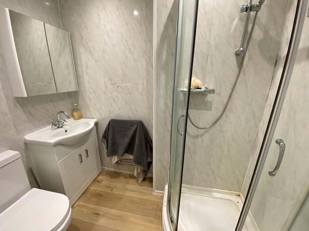 Property Image 28fc0e32-a0e0-42f9-b23f-7a094559036d