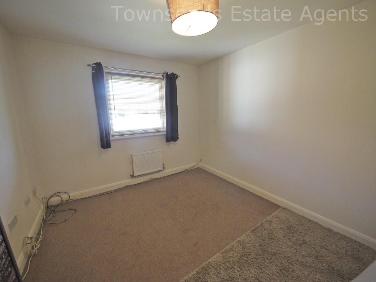 Property Image 28fd8f63-ae0a-46b1-86d6-d0aeb12709ea