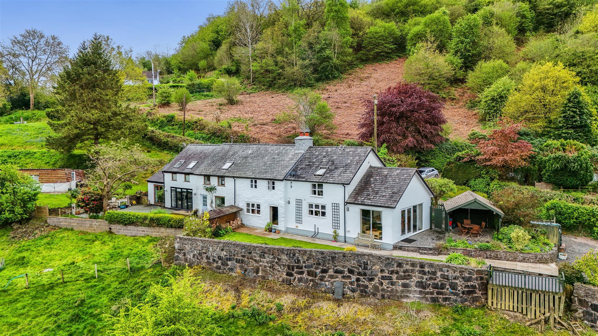 Property Image 290ce255-4090-4ba7-a28b-bbf9c1be53a9
