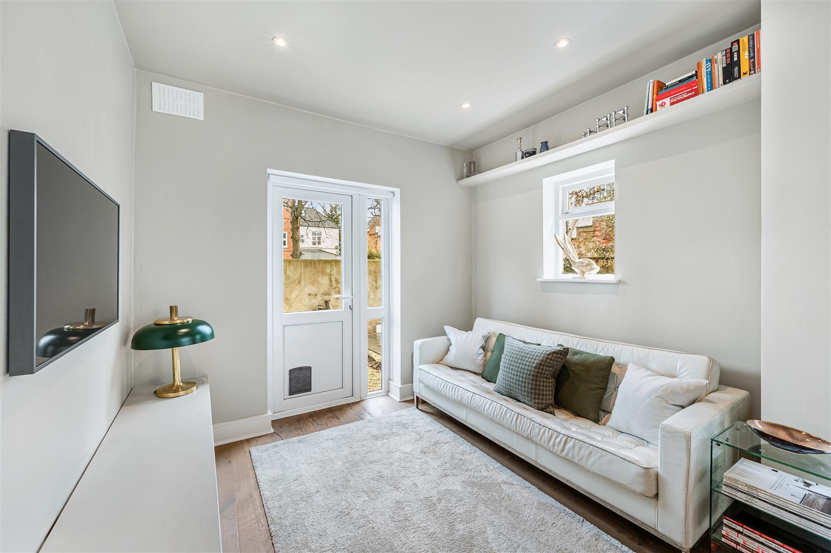 Property Image 292a126a-6cf6-4e59-901f-5a2703aec030