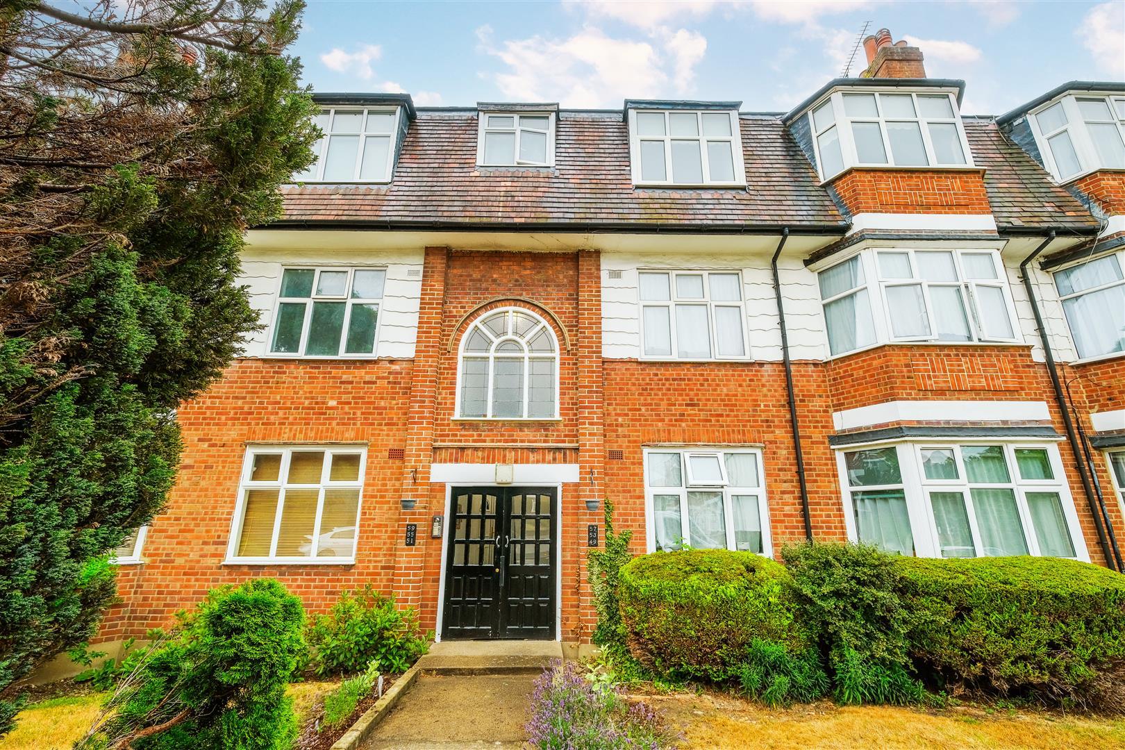 Property Image 293442ed-8659-4fa0-bc8e-4f3b04954d1d