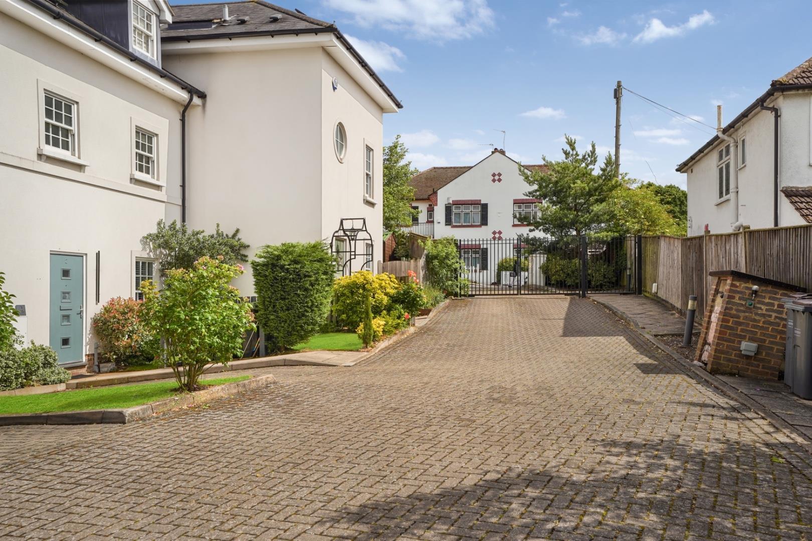 Property Image 293785db-9a05-4812-aa82-1ba6868f0630