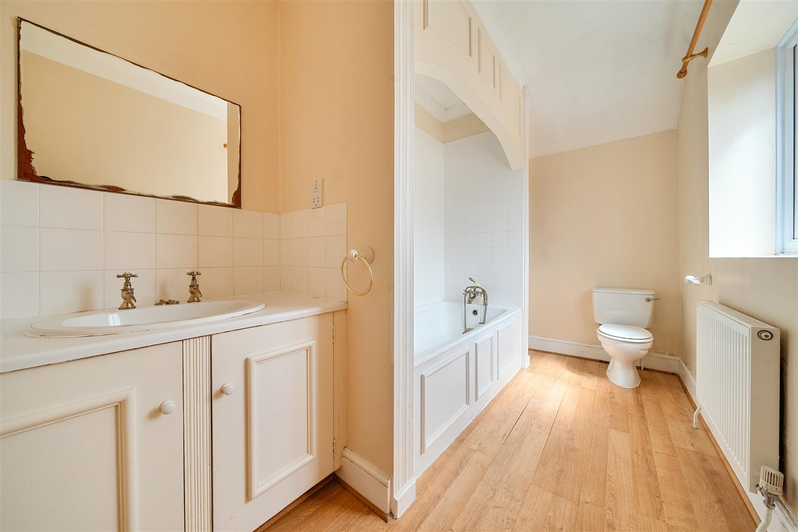 Property Image 293c6190-464e-4d1f-ab6f-e7b6ce12b191