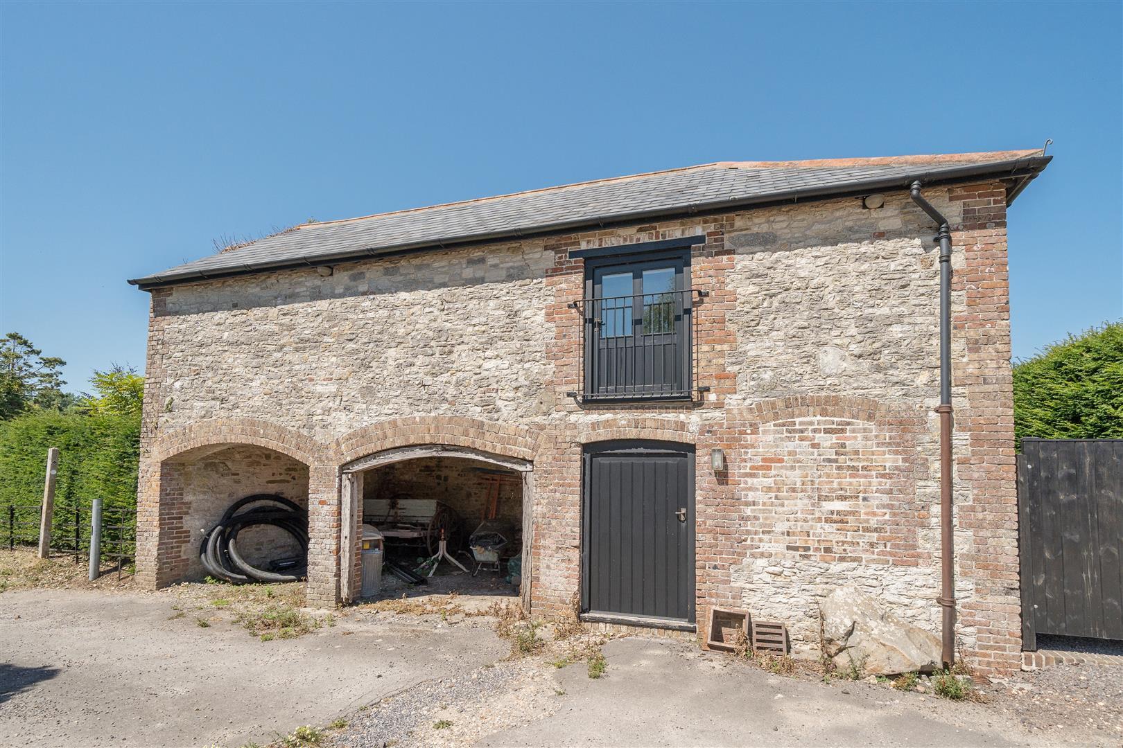Property Image 2942e2bf-7917-41dd-9c90-cf2562bf5a28