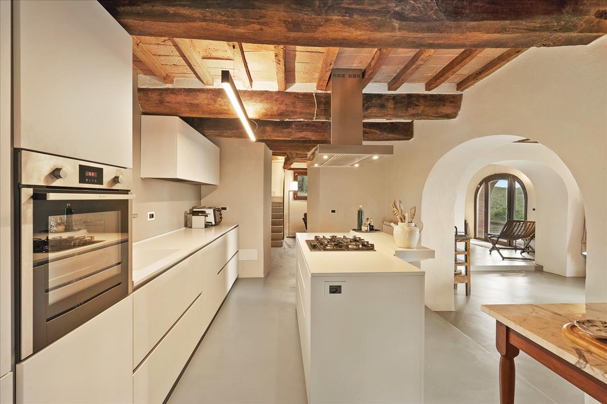 Property Image 2948590c-b2ff-41ea-aa1c-1abce4fdb4e8