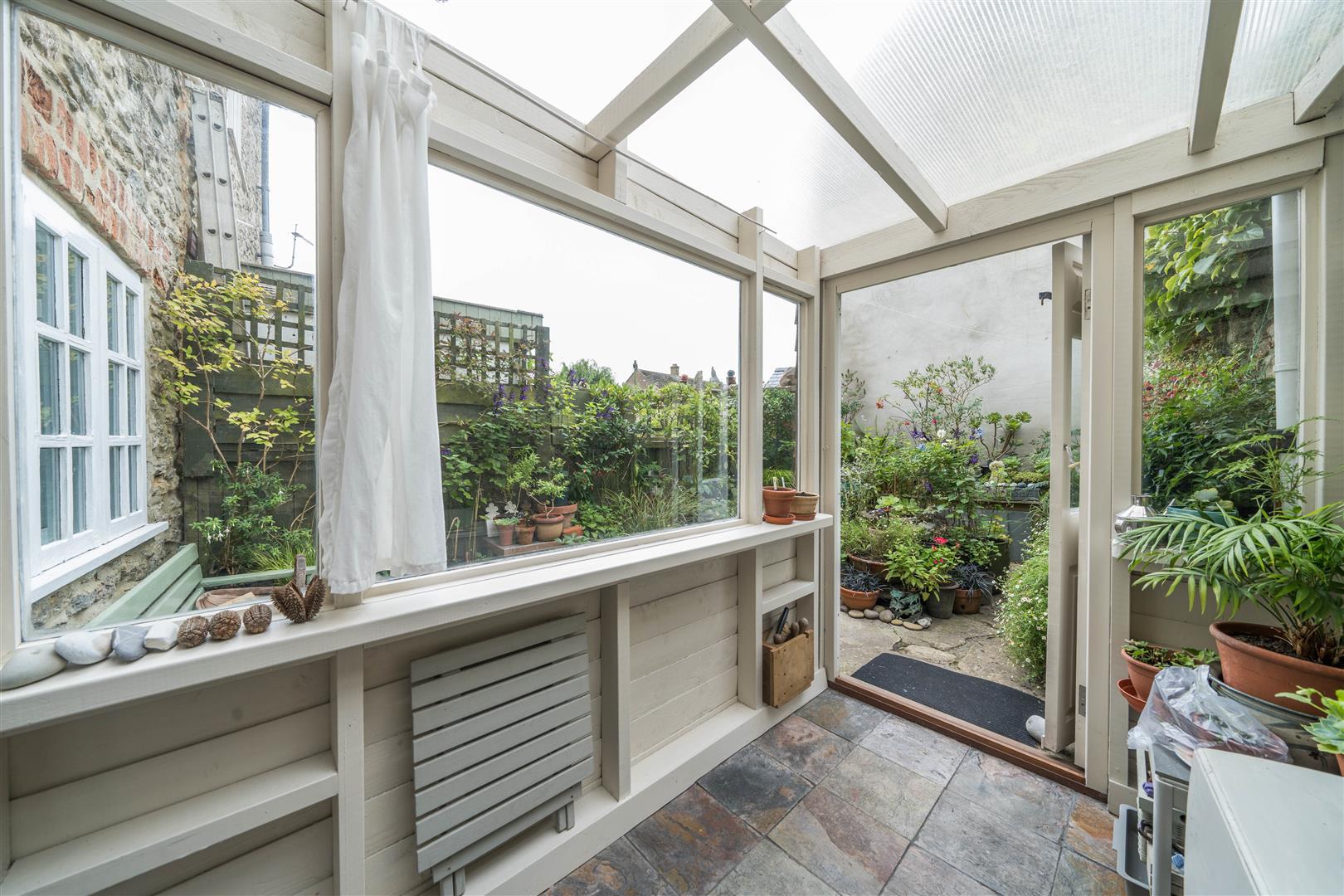 Property Image 294ab611-aa38-4978-8812-5660f22c1977