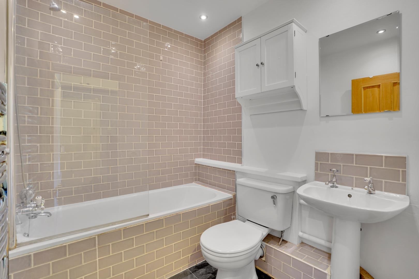 Property Image 295ba02f-a05d-4f3f-8c02-10fc946c9508