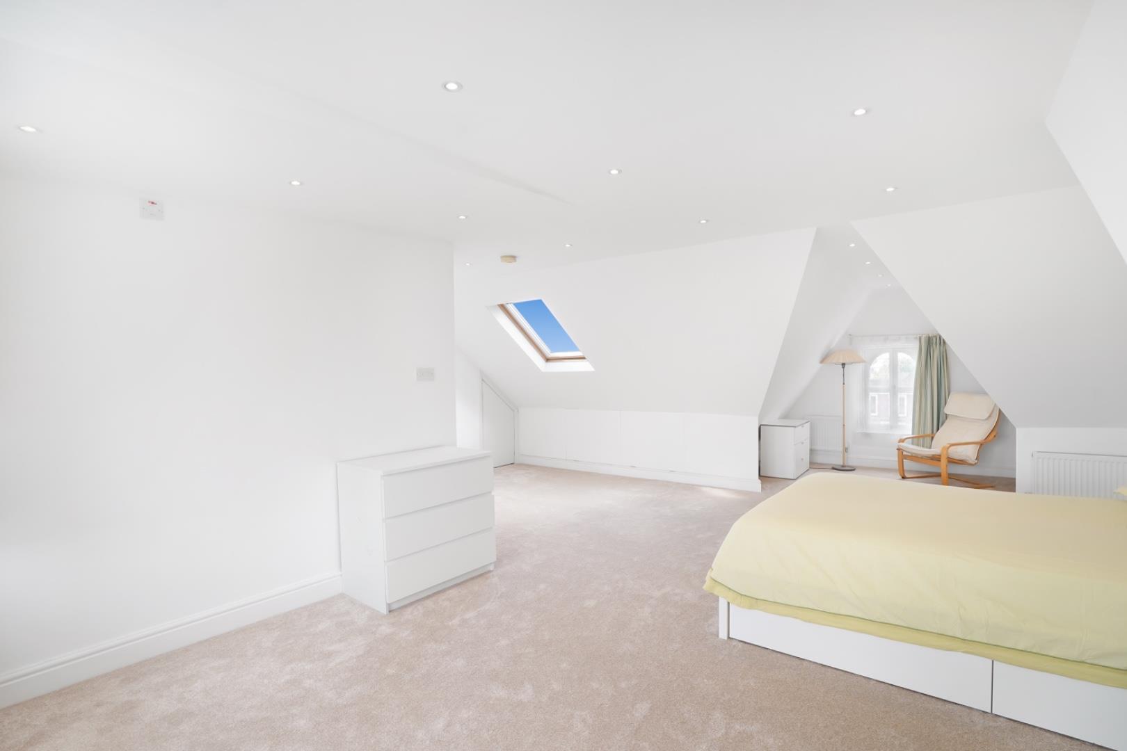 Property Image 295e807c-bd1e-4a23-8bb0-d9fb323fef39