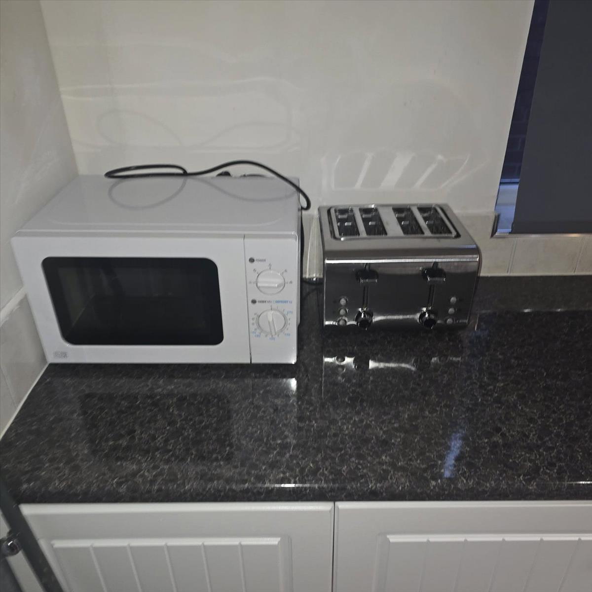 Property Image 295f672f-7b3b-4ae2-b2c6-3d266d5e8aec
