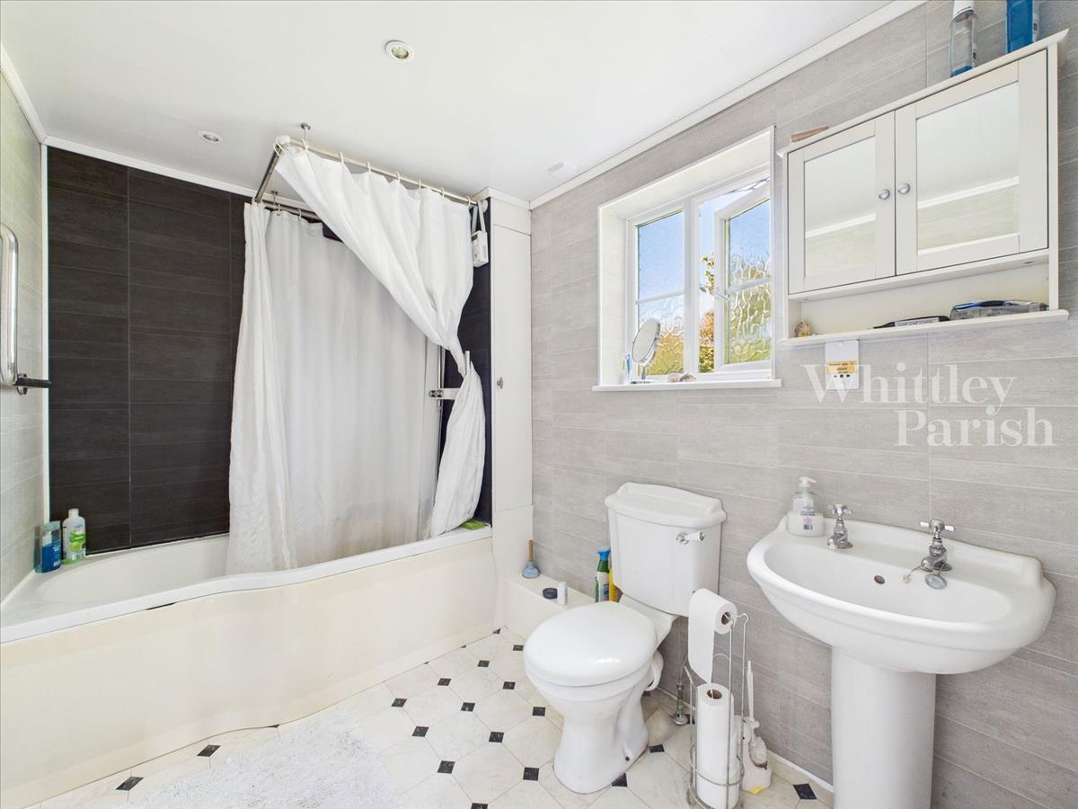 Property Image 296700f1-32b5-4a91-8ff3-76904aba5ba2