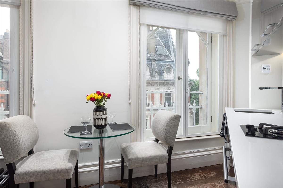Property Image 296794f7-b2a3-4eb6-a6ef-6d78ef3b182d