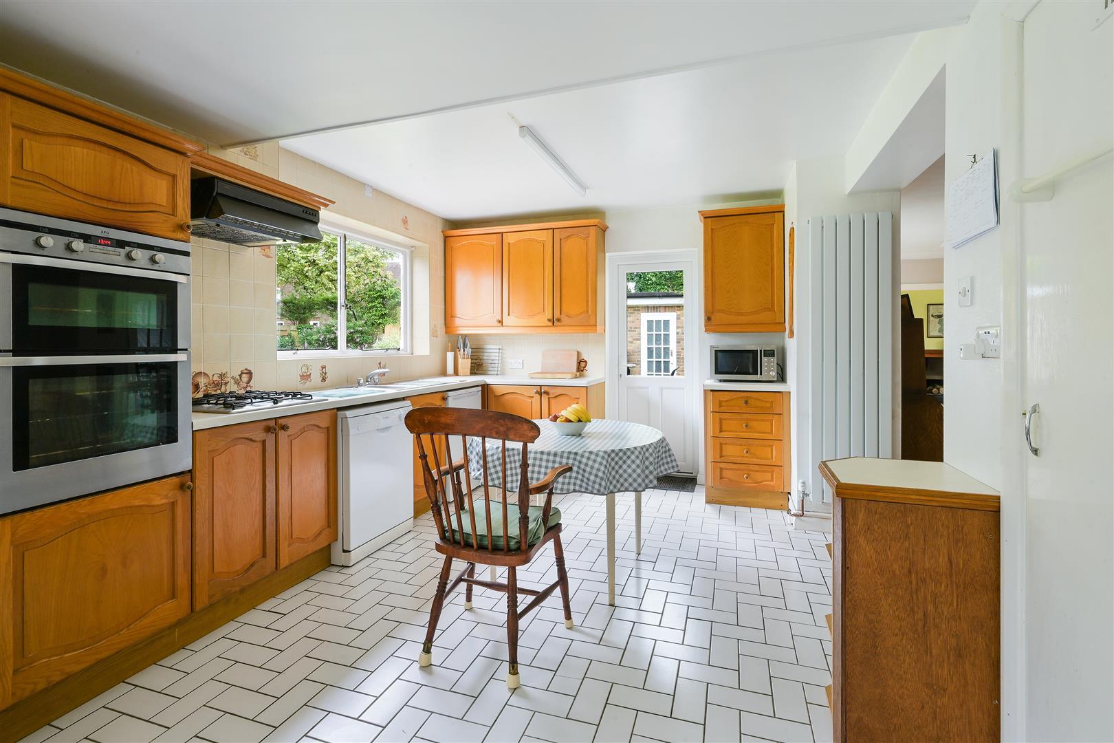 Property Image 296aec01-4713-448f-81d3-e7c90920f881