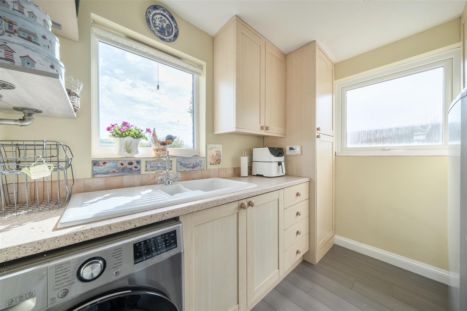 Property Image 297aed35-e88b-4754-9263-ce8d594c8cc6