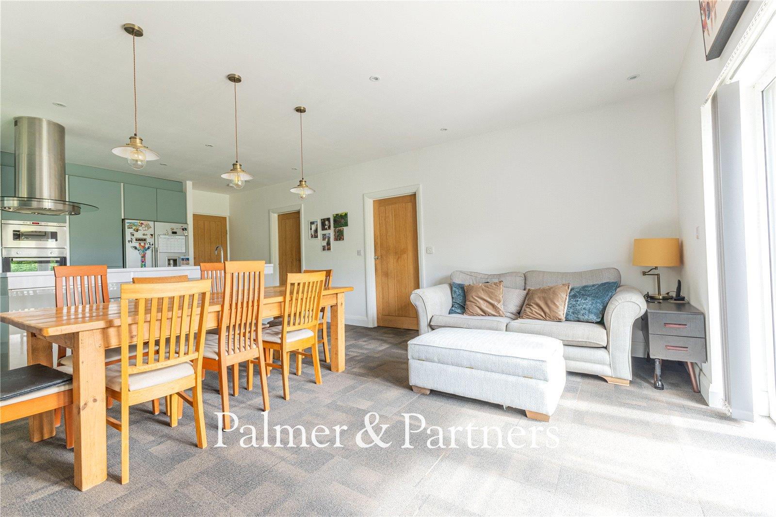 Property Image 2986efac-3c7d-4d89-9abb-529b67205540