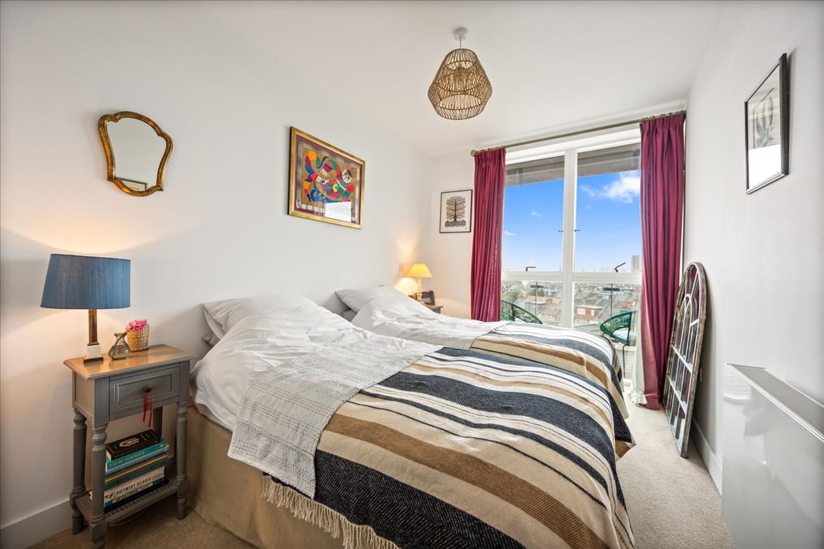 Property Image 298f9947-e653-4a38-977f-235a2959debd