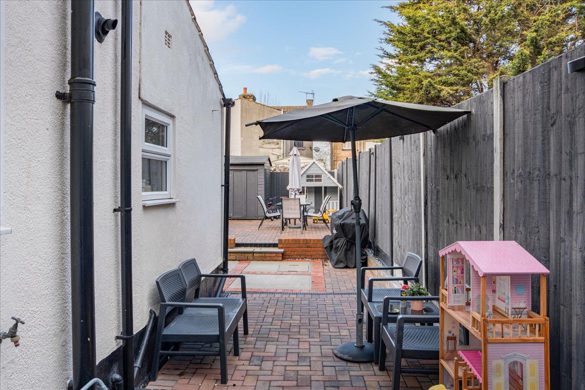 Property Image 29af1880-646e-477a-a49a-a818d48745d4