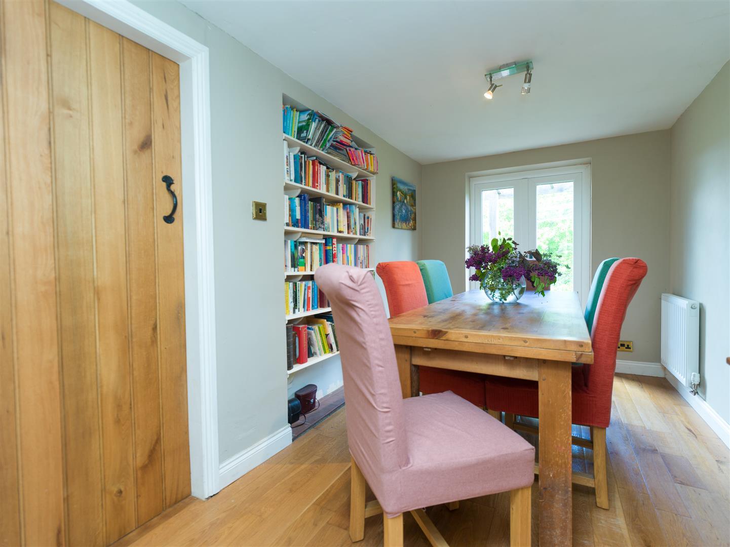 Property Image 29af2cb7-c1fe-45ee-b249-644474ba3185