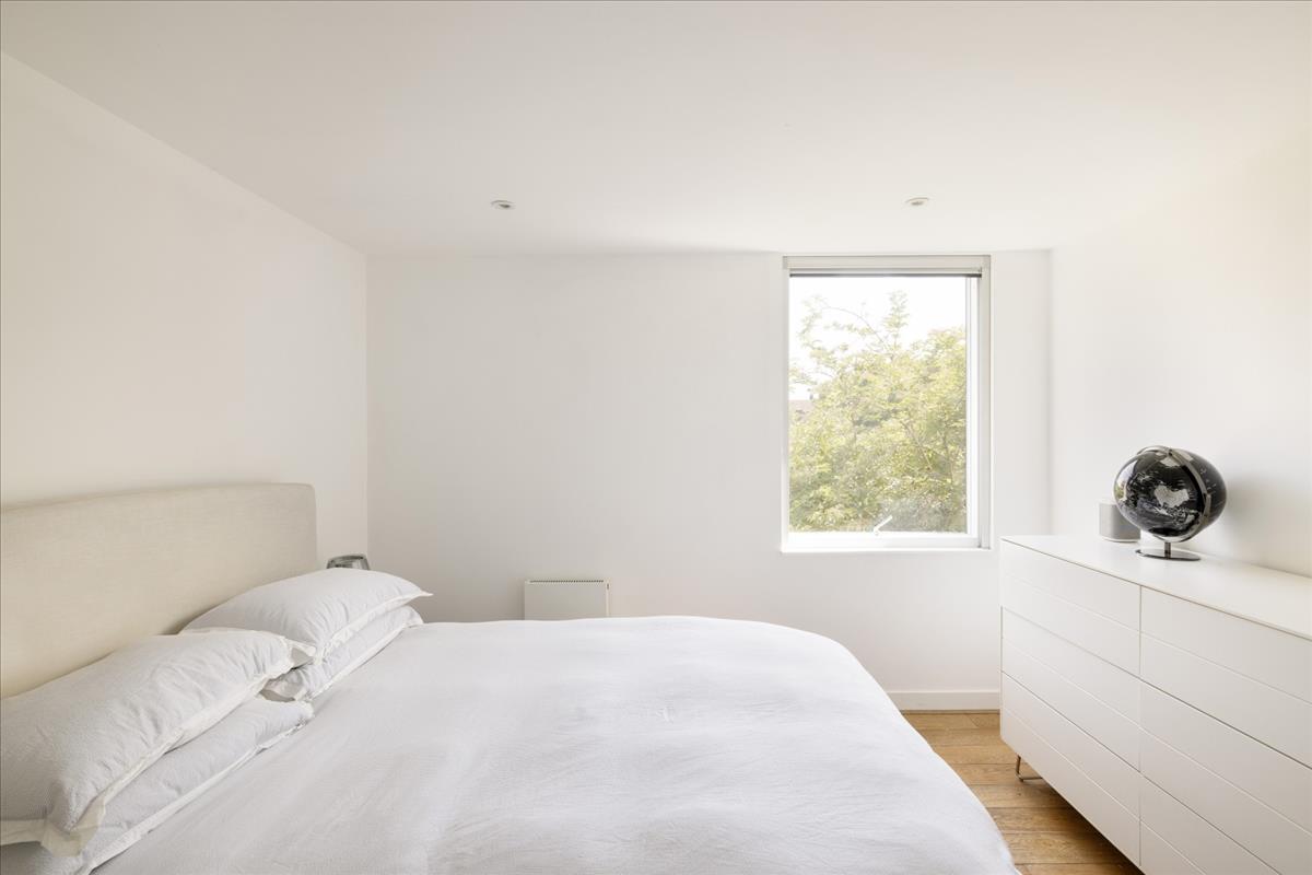Property Image 29b5b8bf-58c6-4ea5-b669-41f0a3accfa6