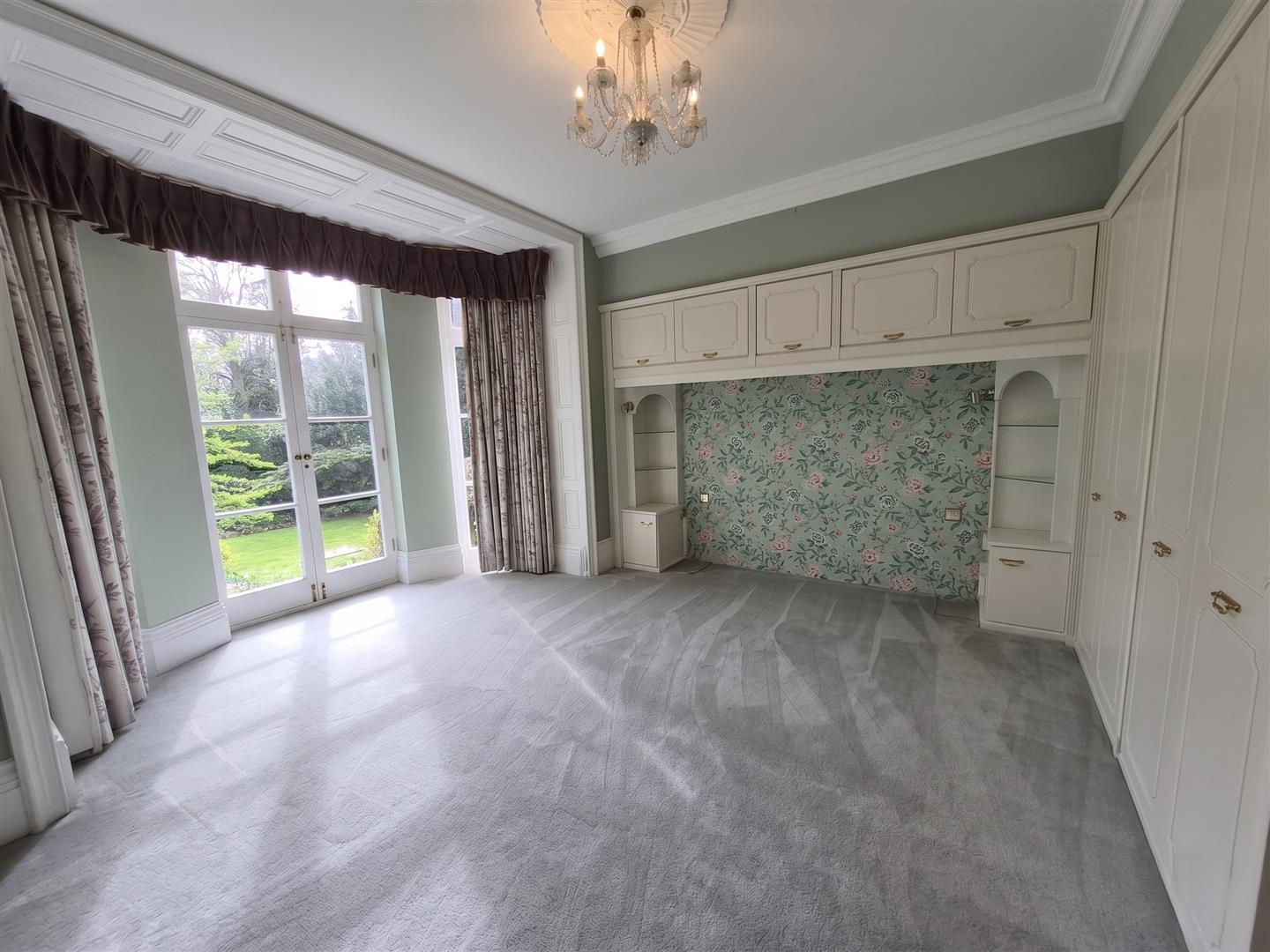 Property Image 29b8e451-a193-4586-9d23-bec18062403e