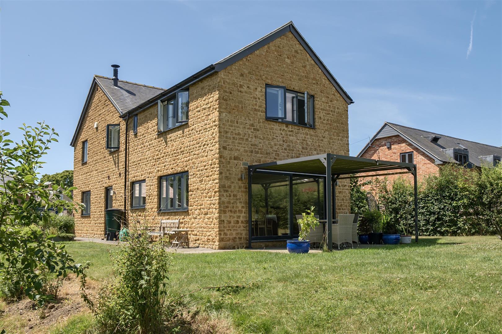 Property Image 29b92764-ff9a-4344-a0b5-30e42e7f5111