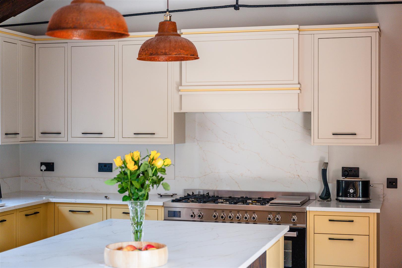 Property Image 29b9c1d1-a617-43df-8370-a1d4afa8f4fa