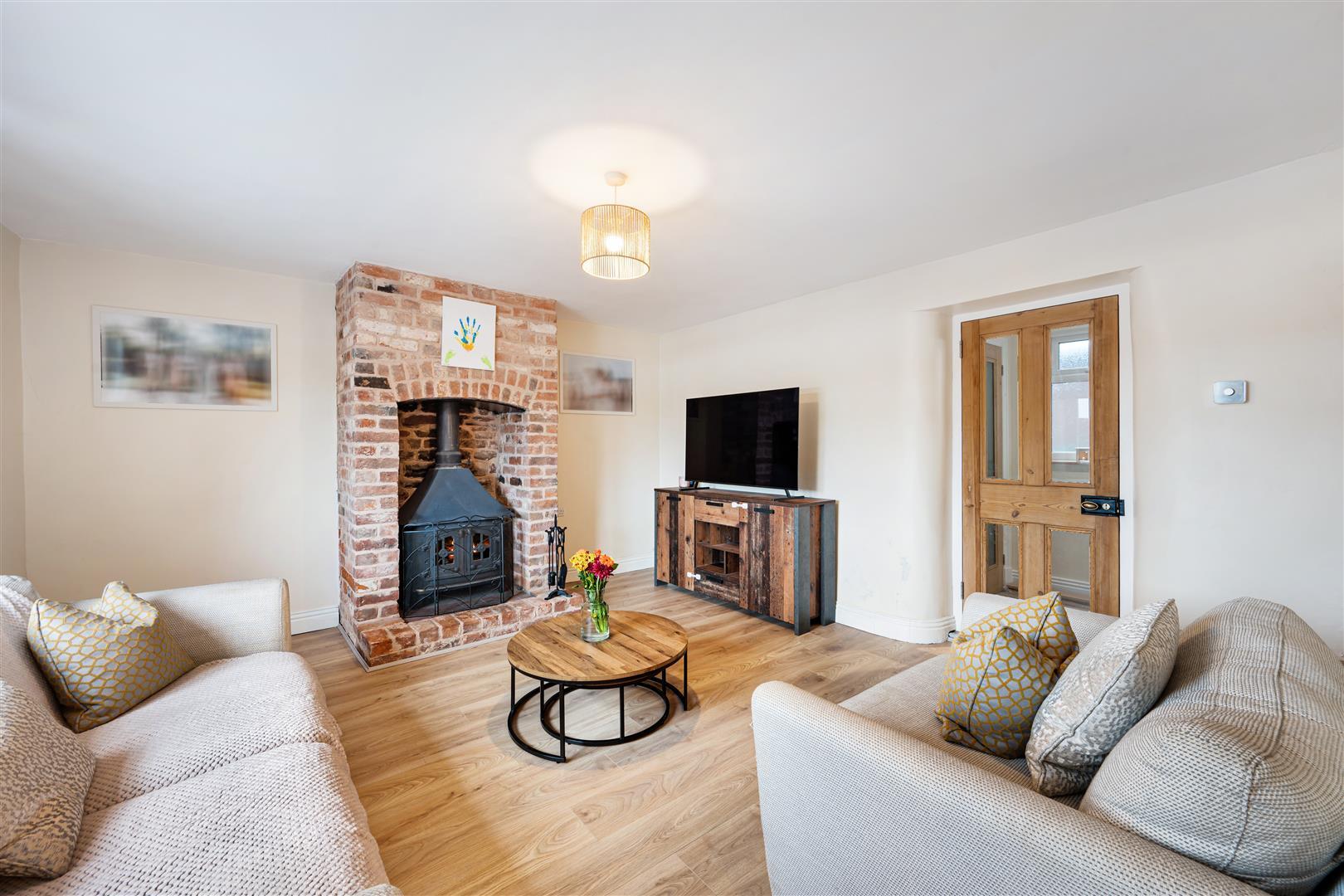 Property Image 29bf7685-333e-4a9f-b5bf-989f8b87f732