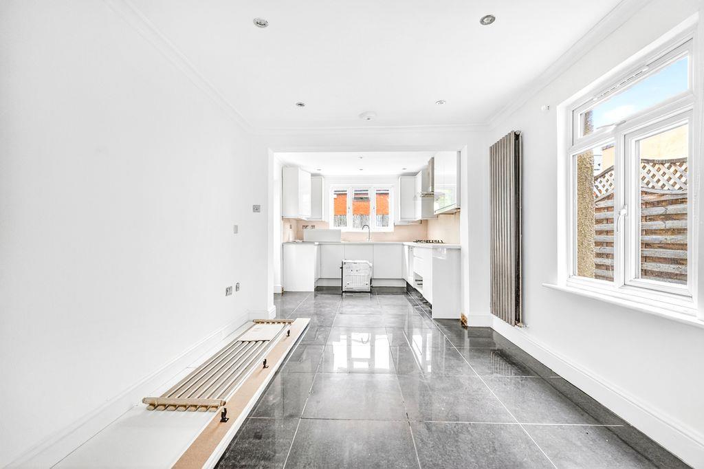 Property Image 29c9aff5-777c-480f-a472-c6cb95641d2b