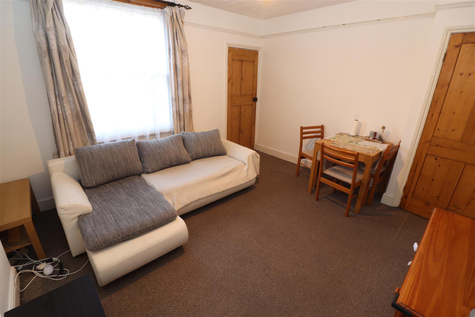 Property Image 29cc9ff5-d4f1-4bce-bd2d-bf66ae5869c2