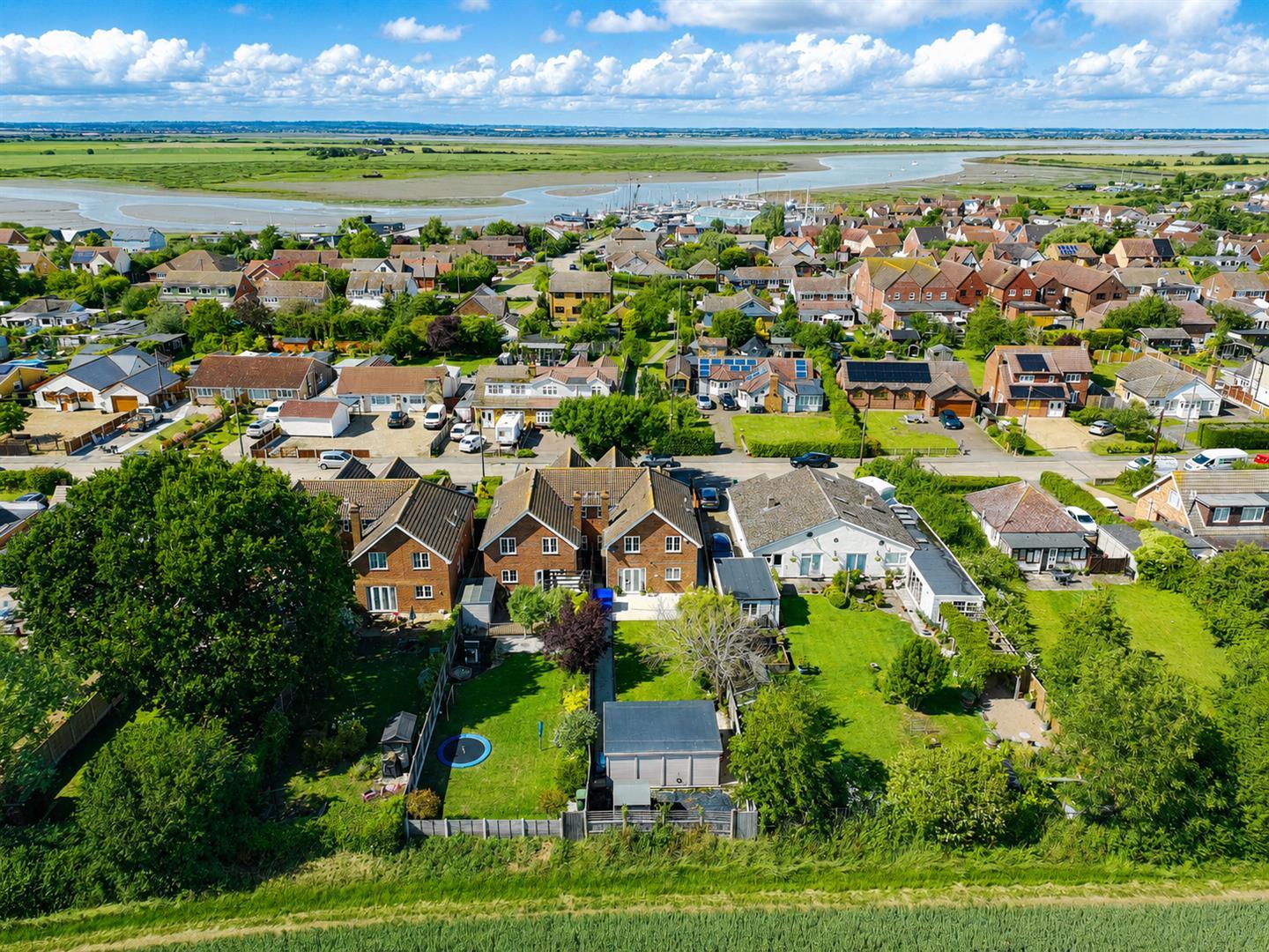 Property Image 29d14214-c76d-4767-a0ee-9ef9defe4973