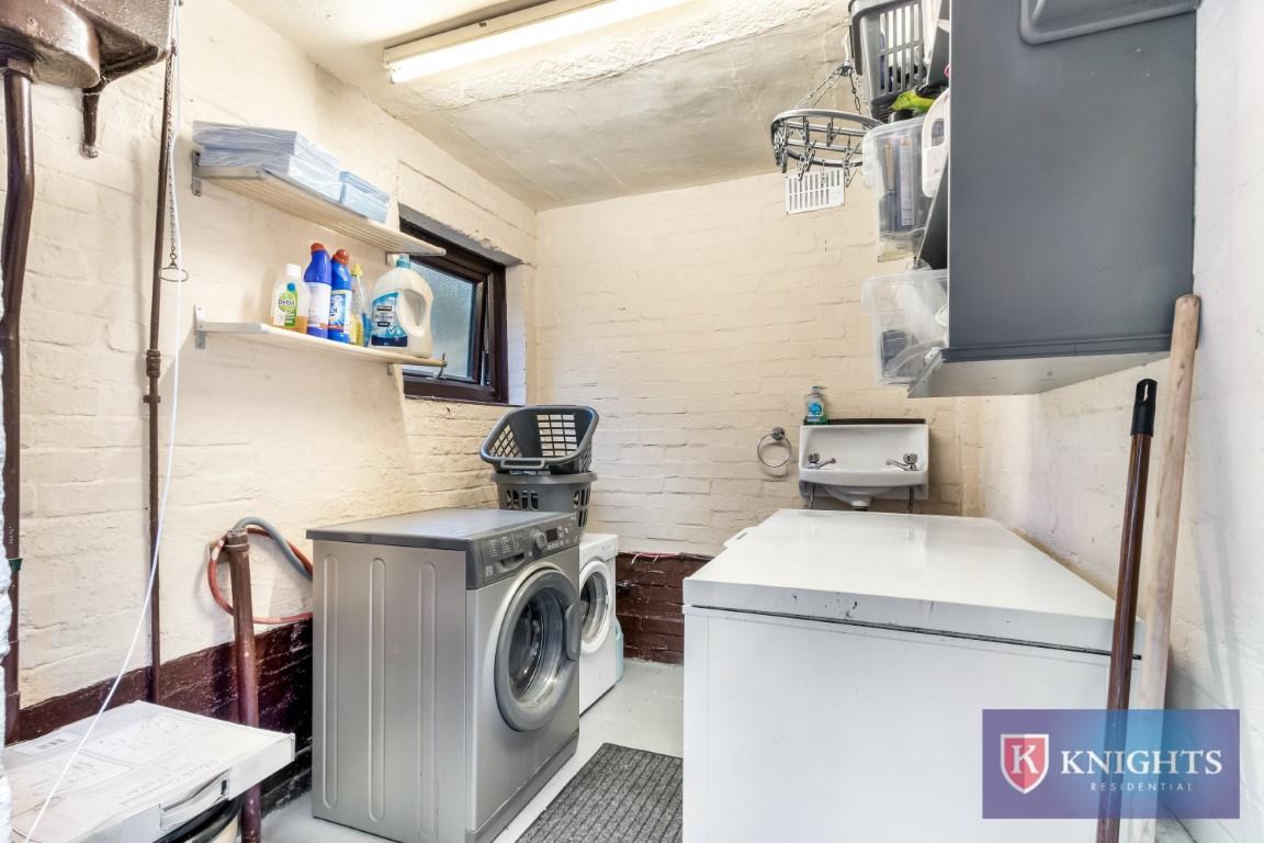 Property Image 29d54306-9c52-4dc8-b74d-5c27413edd5f