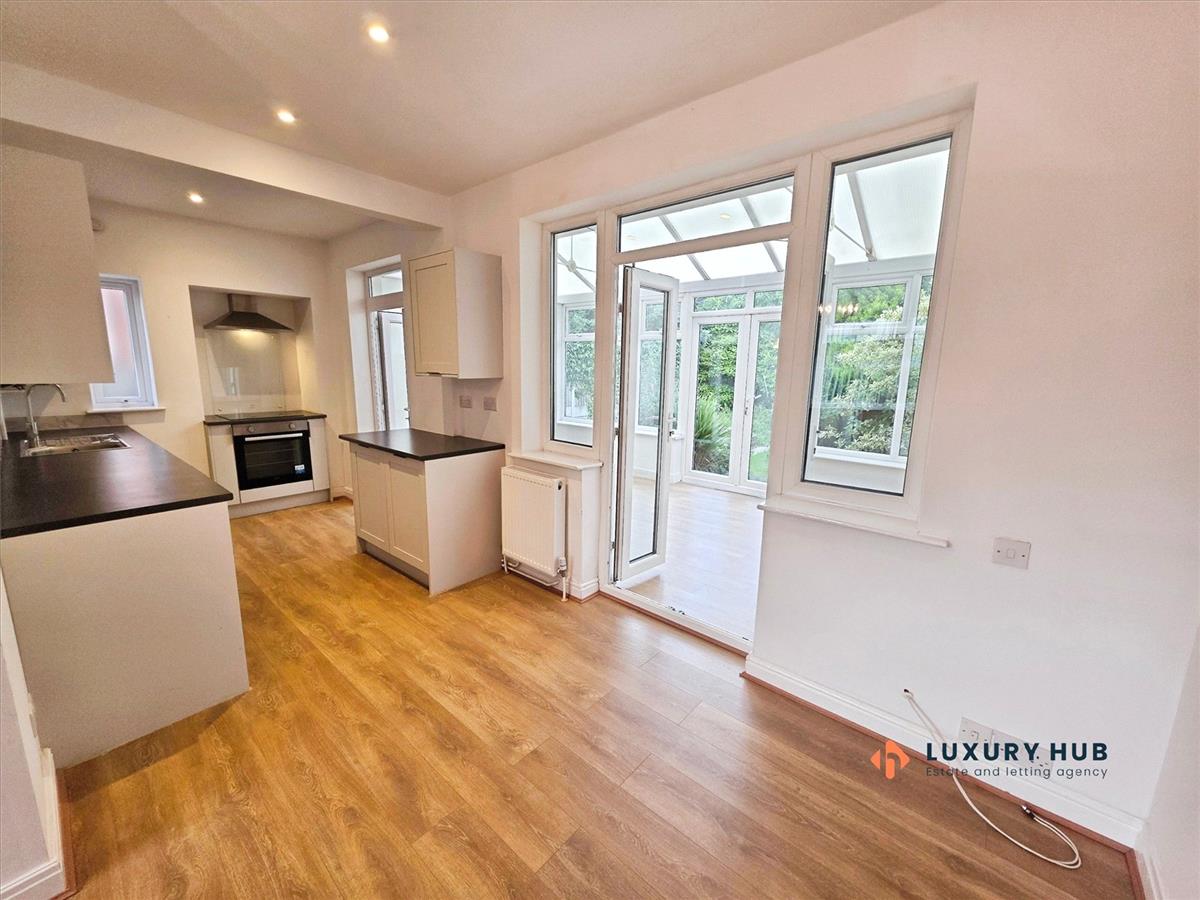 Property Image 29d55cf7-c9bc-4d0b-b762-dd0eb4ef3377
