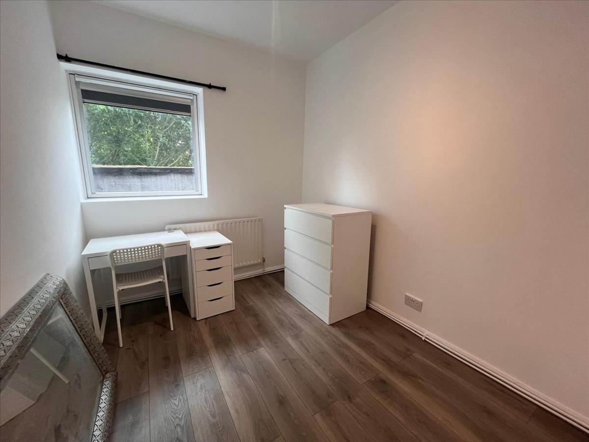 Property Image 29dad984-91e1-4b57-ae8d-14a73cb89e81